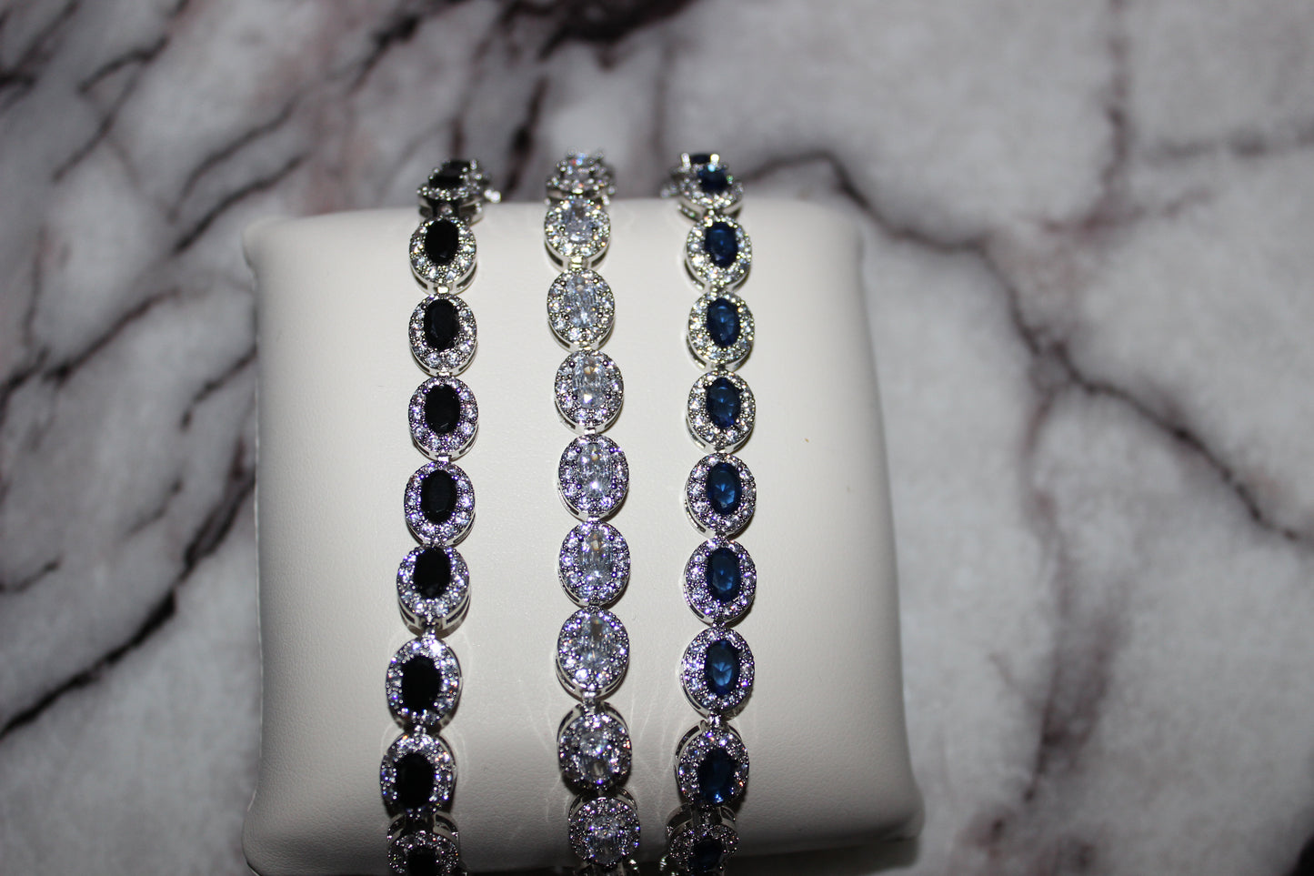 GLACIER LINK BLUE BRACELET