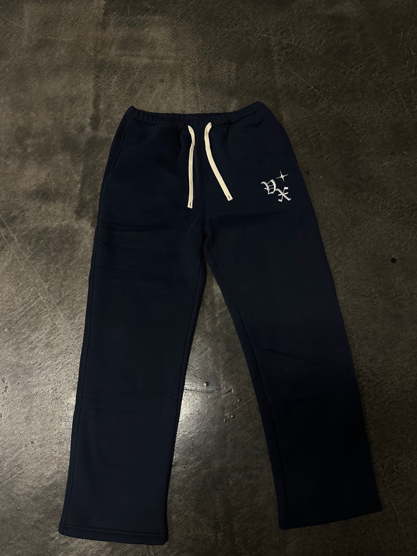 MIDNIGHT NAVY SWEATS