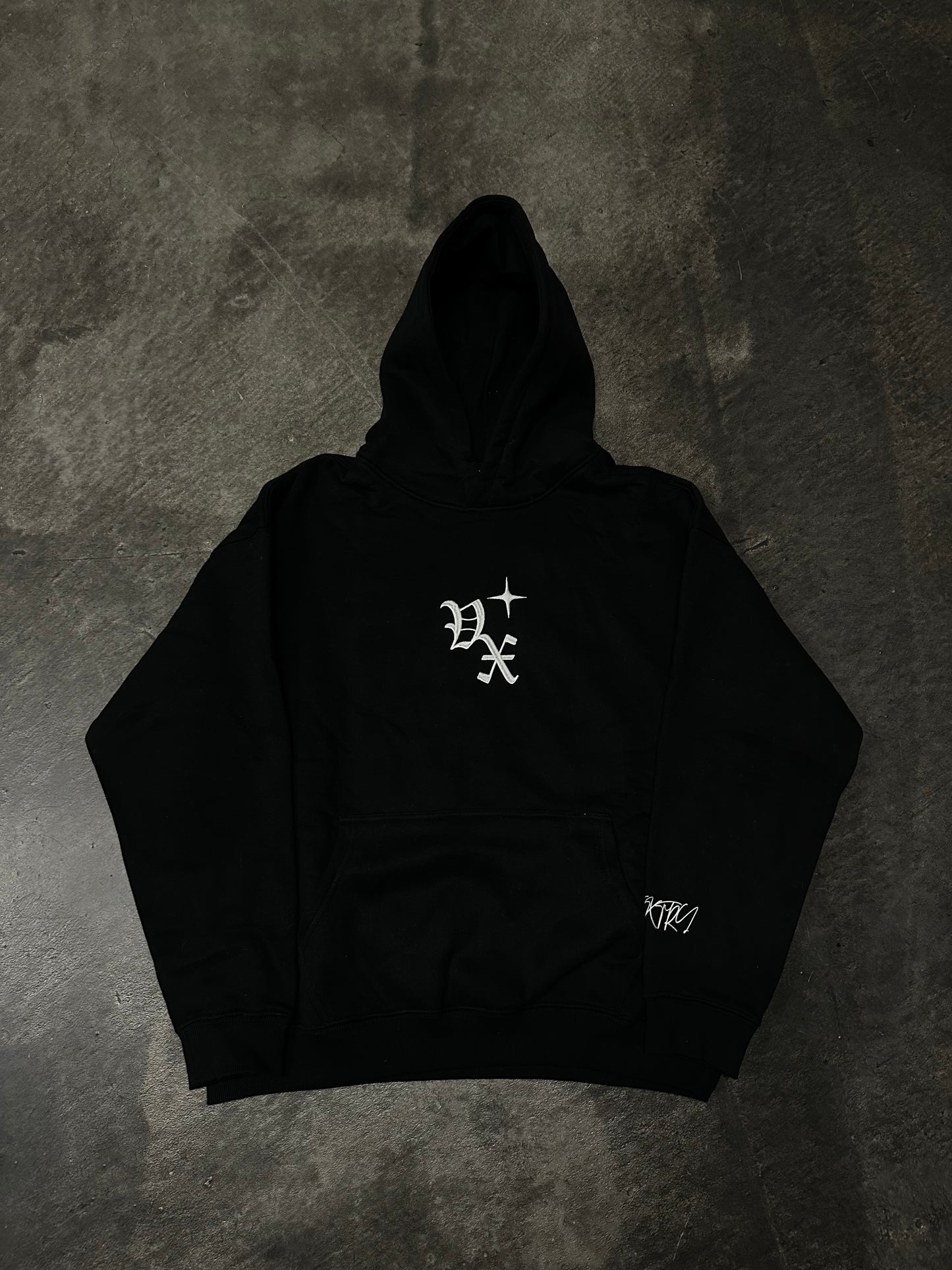 ONYX BLACK STITCHED HOODIE