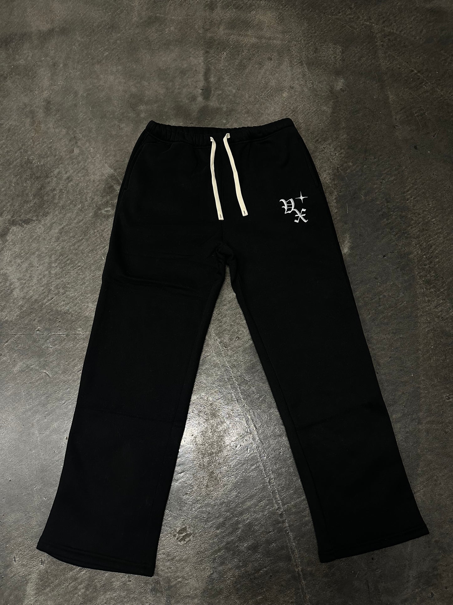 ONYX BLACK SWEATS